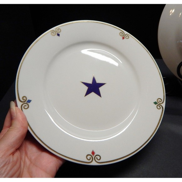 Pier 1 Imports Celebration Salad Plate Red Blue Green Purple Stars Set of 4 - Picture 12 of 14